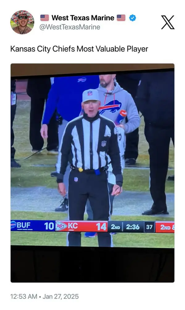 super bowl memes, funny super bowl tweets, super bowl tweets, eagles vs chiefs memes, eagles memes, chiefs memes, big game comedic bits, championship humor, NFL final jokes, pro football comedic lines, league meltdown references, eagles vs chiefs, bird vs arrow comedic banter, team rivalry jokes, football humor, gridiron comedic points, pigskin pun references