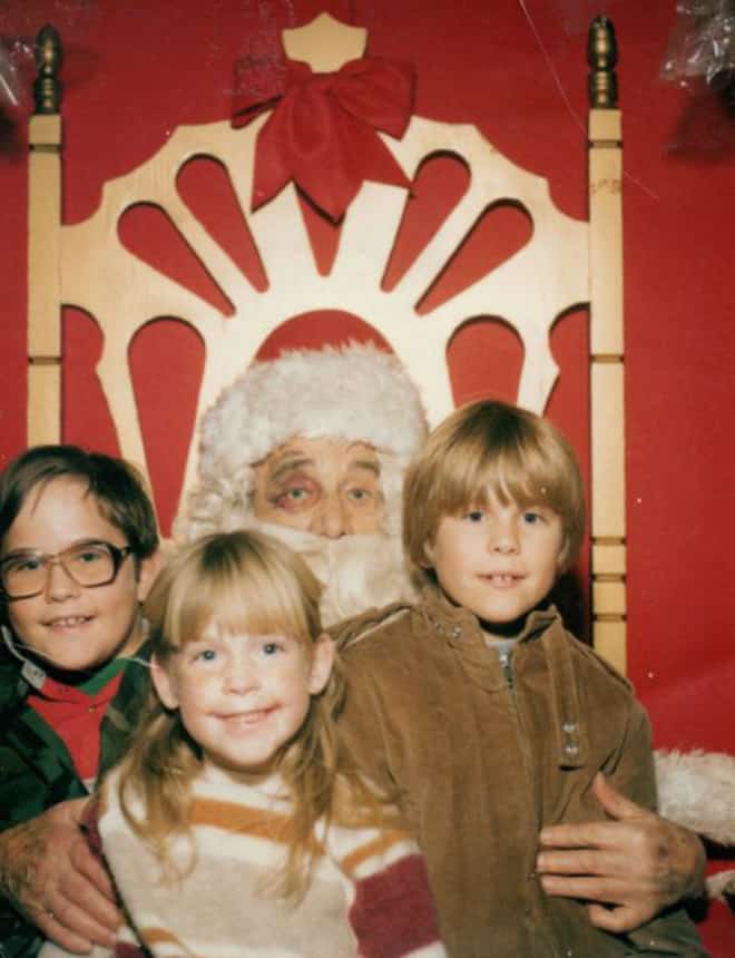 awkward family Christmas photos