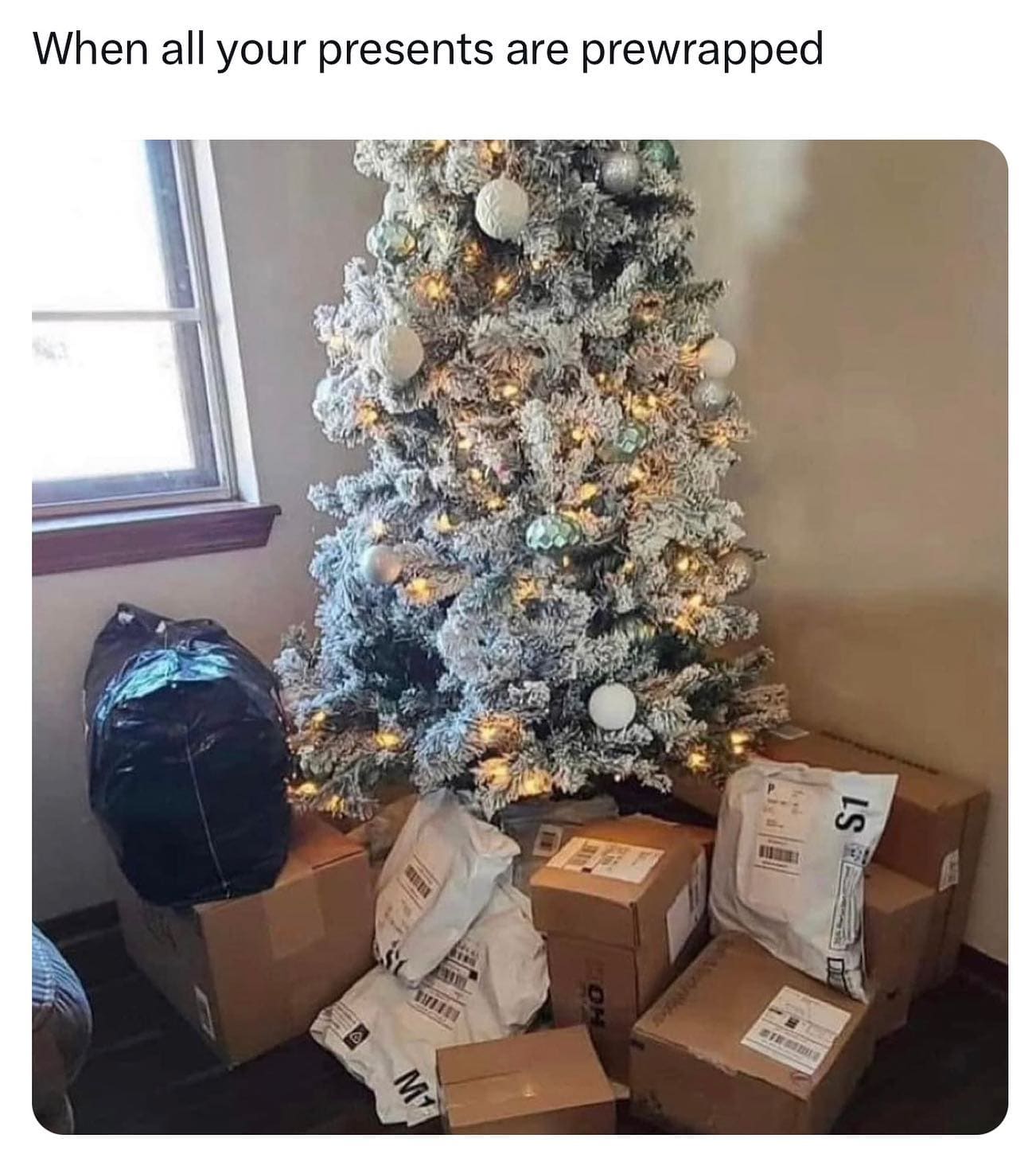 funny pics When all your presents are prewrapped