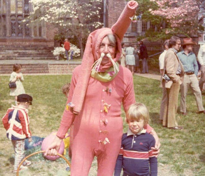 creepy easter photos, awkward family photos, unsettling Easter pictures, awkward Easter family photos, bizarre Easter traditions, Spooky Easter pics, weird Easter memories, haunting Easter childhood