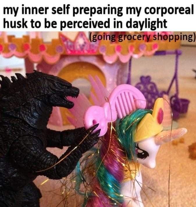 classic memes, vintage memes, old memes, viral tweets, trending tweets, Iconic tweets, Funny internet trends, Popular memes, Nostalgic online humor, Throwback memes