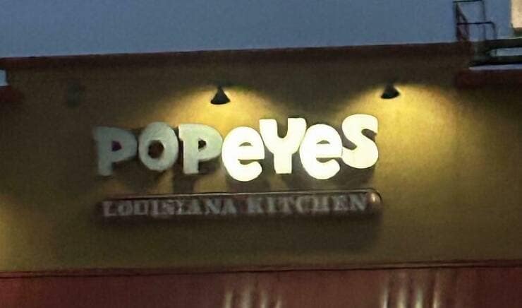 sign fails, burnt out neon signs, neon signs, grammatical errors, hilarious signs, misspelled words, lighting malfunctions