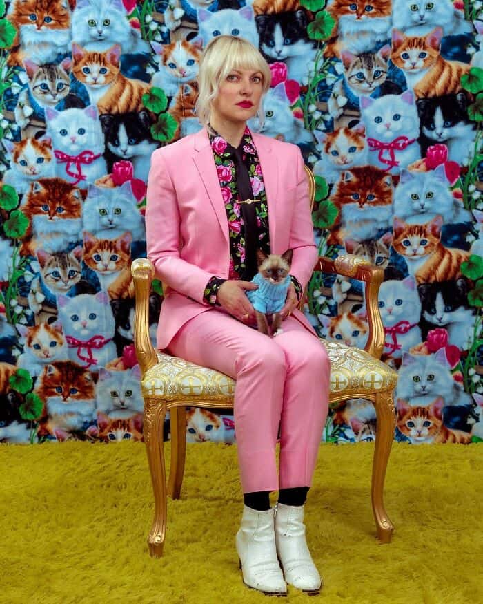 pet portraits, funny pet portraits, pet photos, funny animal portraits, funny pet pictures, animal photography, pet photo fails, pet photo shoots, funny animal studio portraits, awkward pet photos