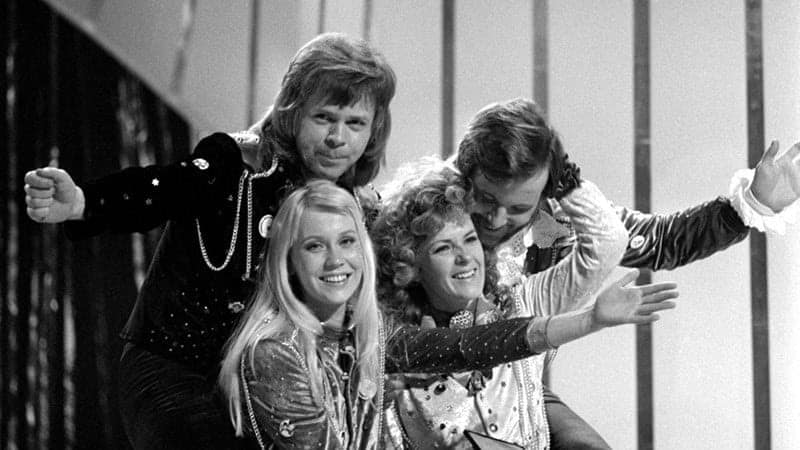 80s nostalgia, 70s nostalgia, retro memories, vintage throwbacks, nostalgic images, throwback photos, 80s memories, 70s vibes, vintage nostalgia