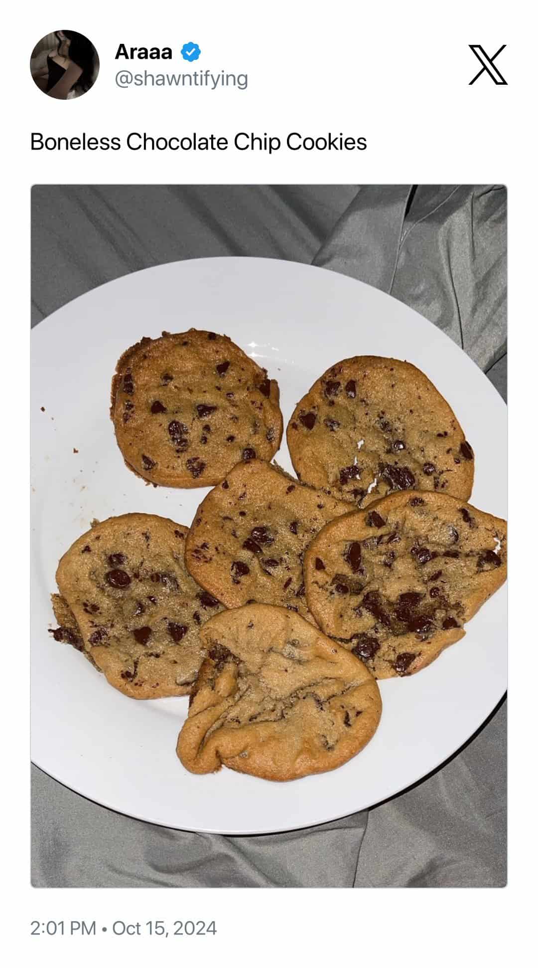 Boneless Chocolate Chip Cookies