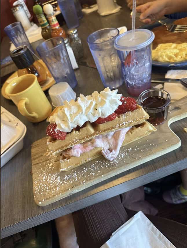 we want plates, plate humor, dining fails, restaurant joke memes, ridiculous food serving