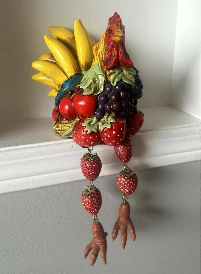 best thrift store finds, vintage clothing, secondhand stores, bargain shopping, thrifted treasures, consignment shops, pre-loved clothes