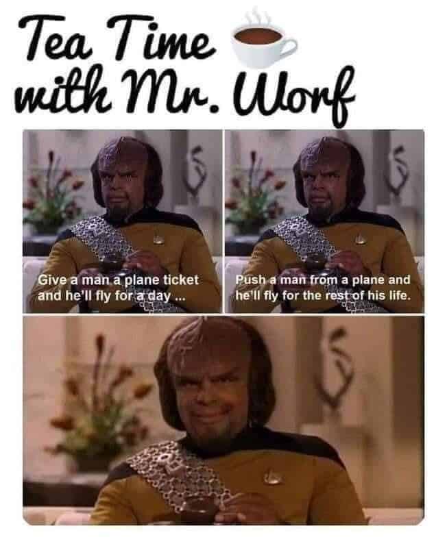 star trek memes, trekkie memes, Trek memes, Star Trek humor, Star Trek jokes sci-fi memes, geek memes, Star Wars memes, Starfleet memes, Spock memes