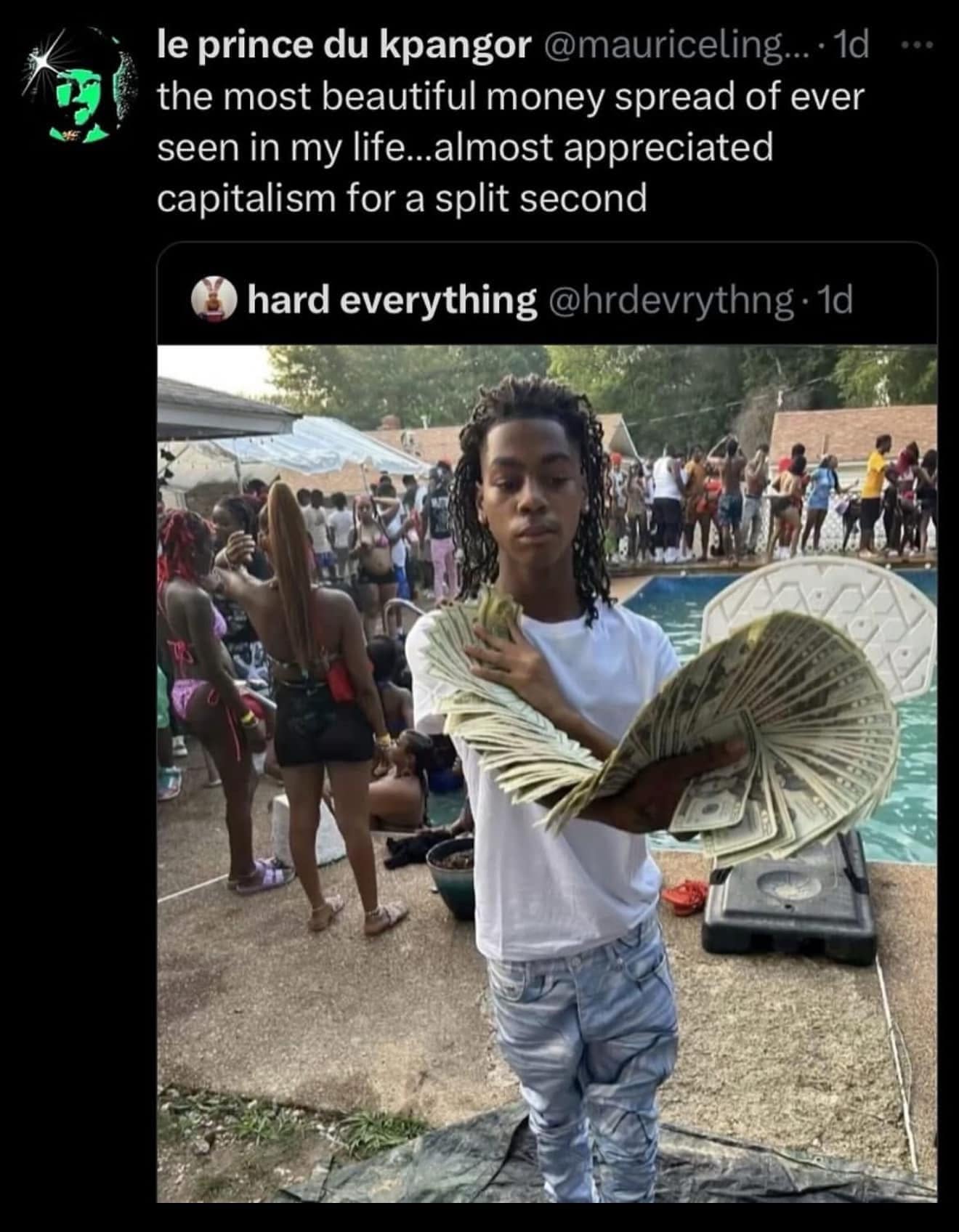 the most beautiful money spread of ever seen in my life...almost appreciated capitalism for a split second