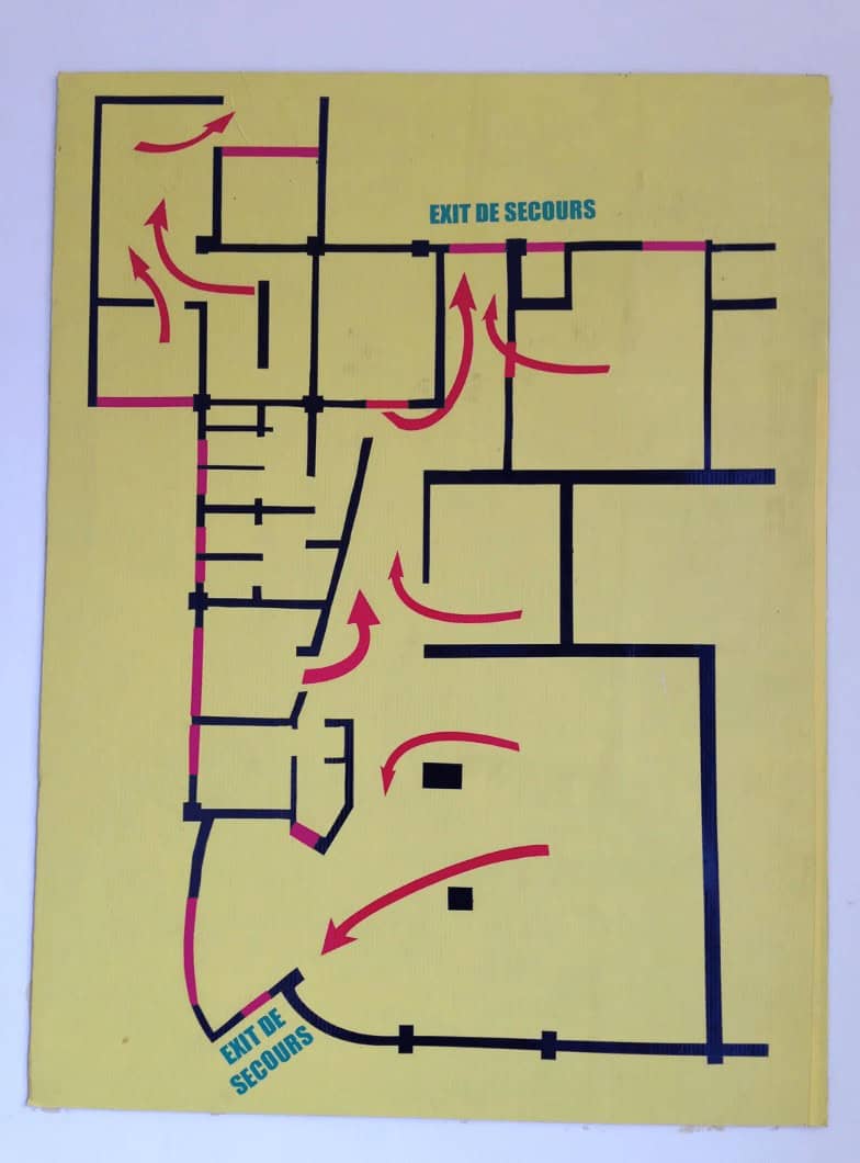 design fails, design blunders, design disasters, bad design, signage mistakes, home decor fails, creative mishaps, epic design errors, hilarious blunders