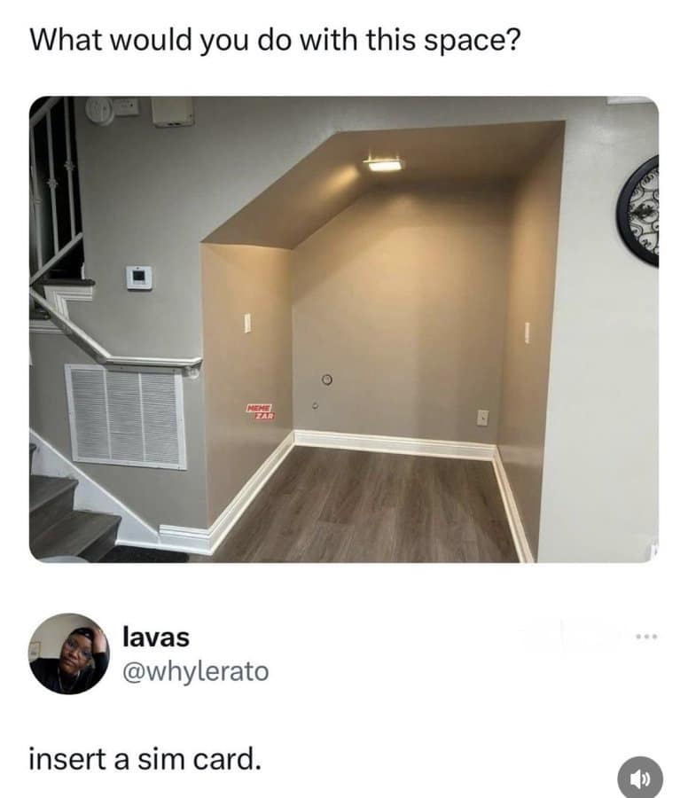 What would you do with this space? ZAR lavas @whylerato insert a sim card.