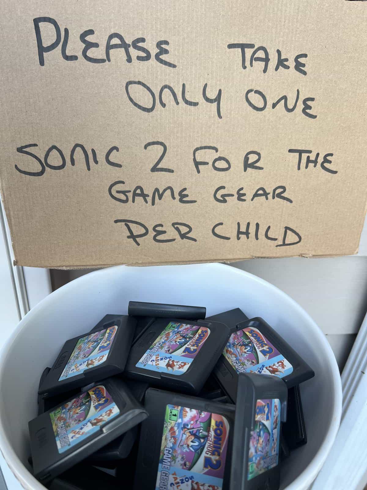 retro game memes, video game memes, gaming memes, nostalgic memes, old school game jokes, vintage gaming memes, gamer nostalgia, cartridge memes, console memes, arcade memes, pixel memes, throwback game humor, classic gamer jokes, 8-bit memes, retro gaming jokes, gamer memes, nostalgia gaming, retro gamer memes, vintage video game humor, classic game memes