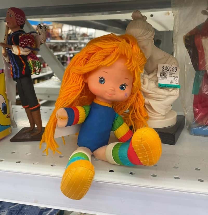 nostalgic toys, 90s toys, childhood toys, retro toys, classic games, old toys, vintage toys, 90s kids, playground toys, beanie babies, tamagotchi, polly pocket, pokemon cards, skip-it, slap bracelet, 90s nostalgia, toy memories, playground classics, retro games, collectible toys