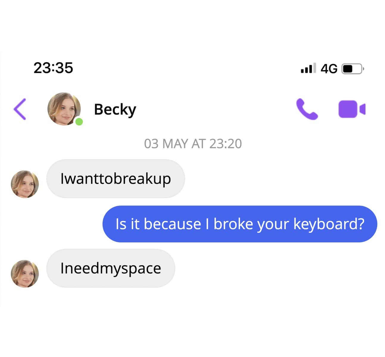 Funny text exchange shows girl breaking up without spaces