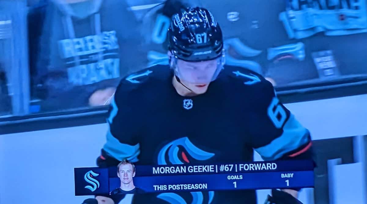 A hockey player's stats graphic incorrectly lists that he has one goal and one "baby."