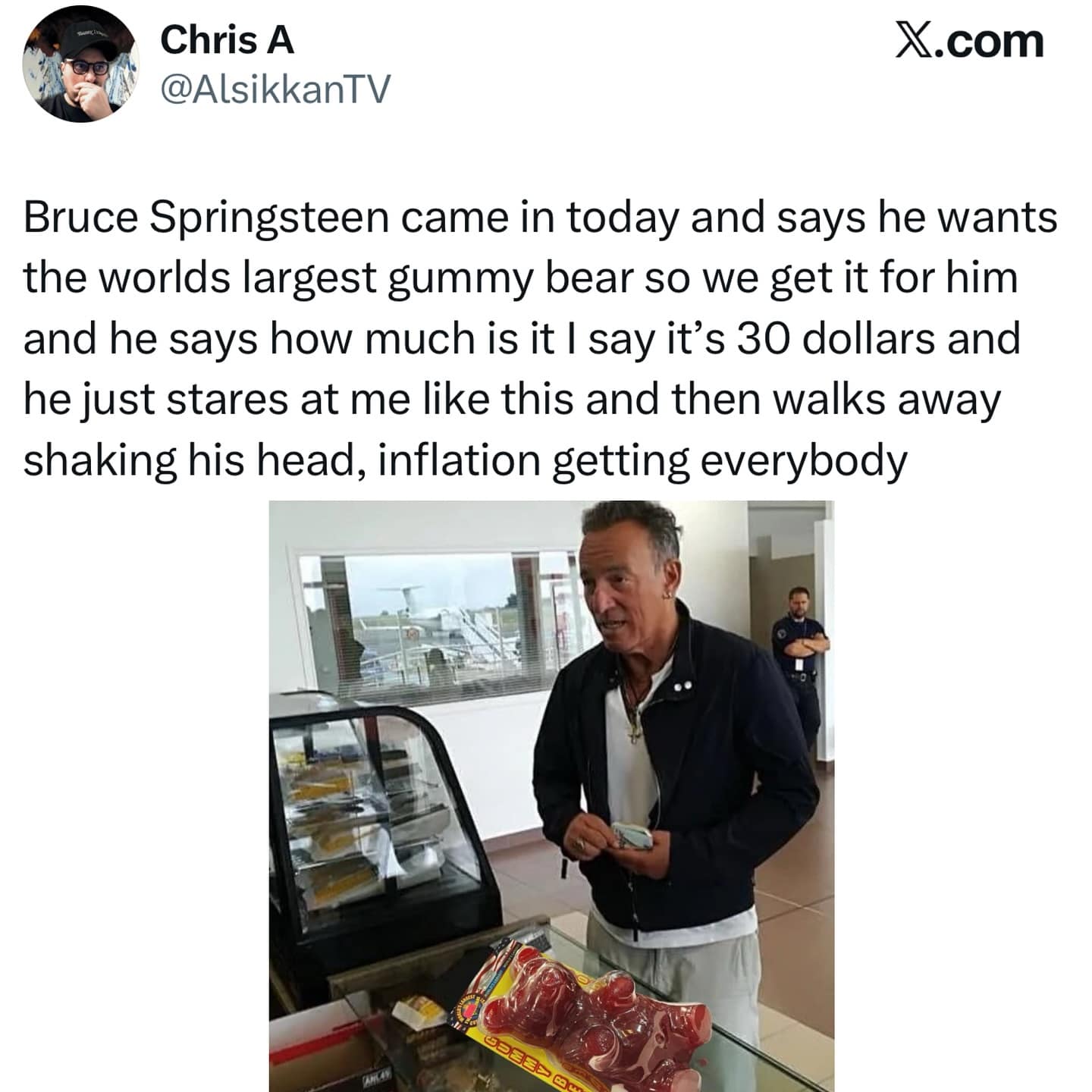 A meme dump tweet telling a funny story about Bruce Springsteen being shocked at the price of a gummy bear.