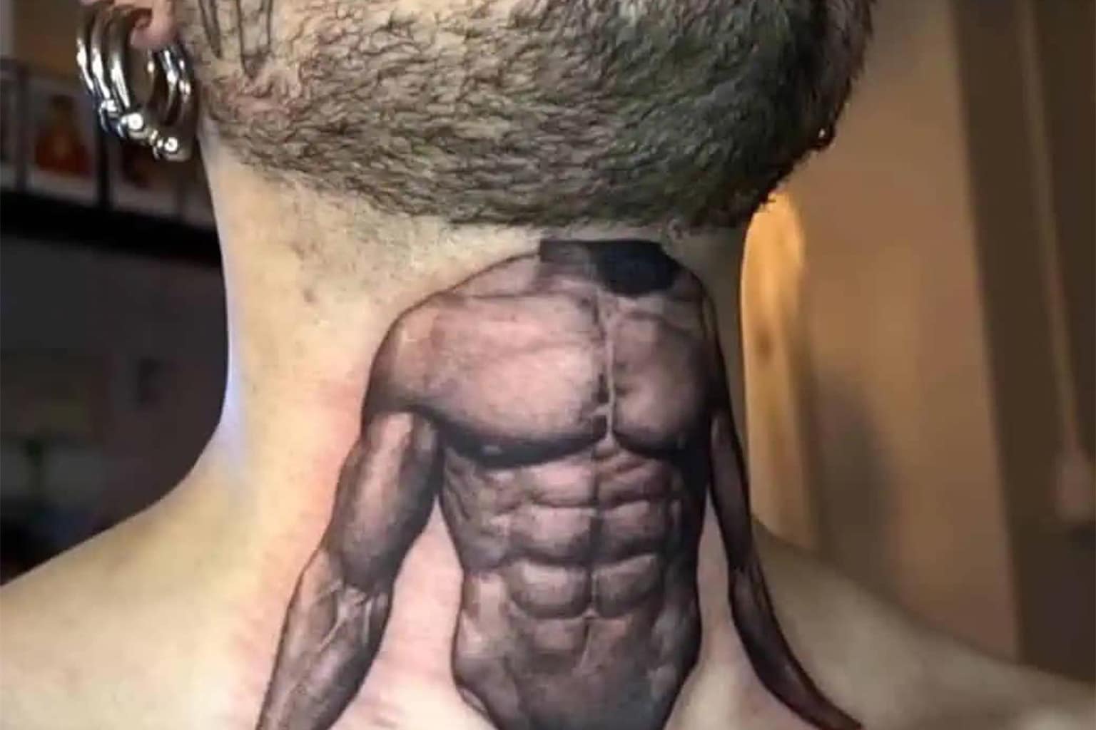 A meme dump featuring the mechanic who found "f***ing SpaghettiOs" in a fuel tank, the terrifying "Lost Dog" flyer for a human-faced creature named Taquito, and the fashion comparison between a designer top and a set of bathroom rugs.